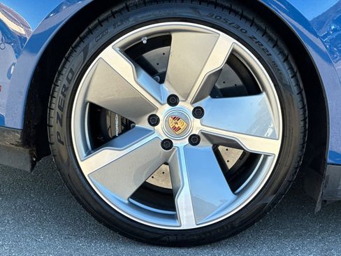 Used 2022 Porsche Taycan Turbo S image 43