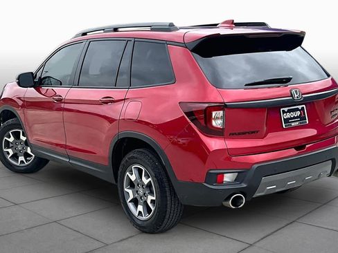 Used 2023 Honda Passport TrailSport image 12