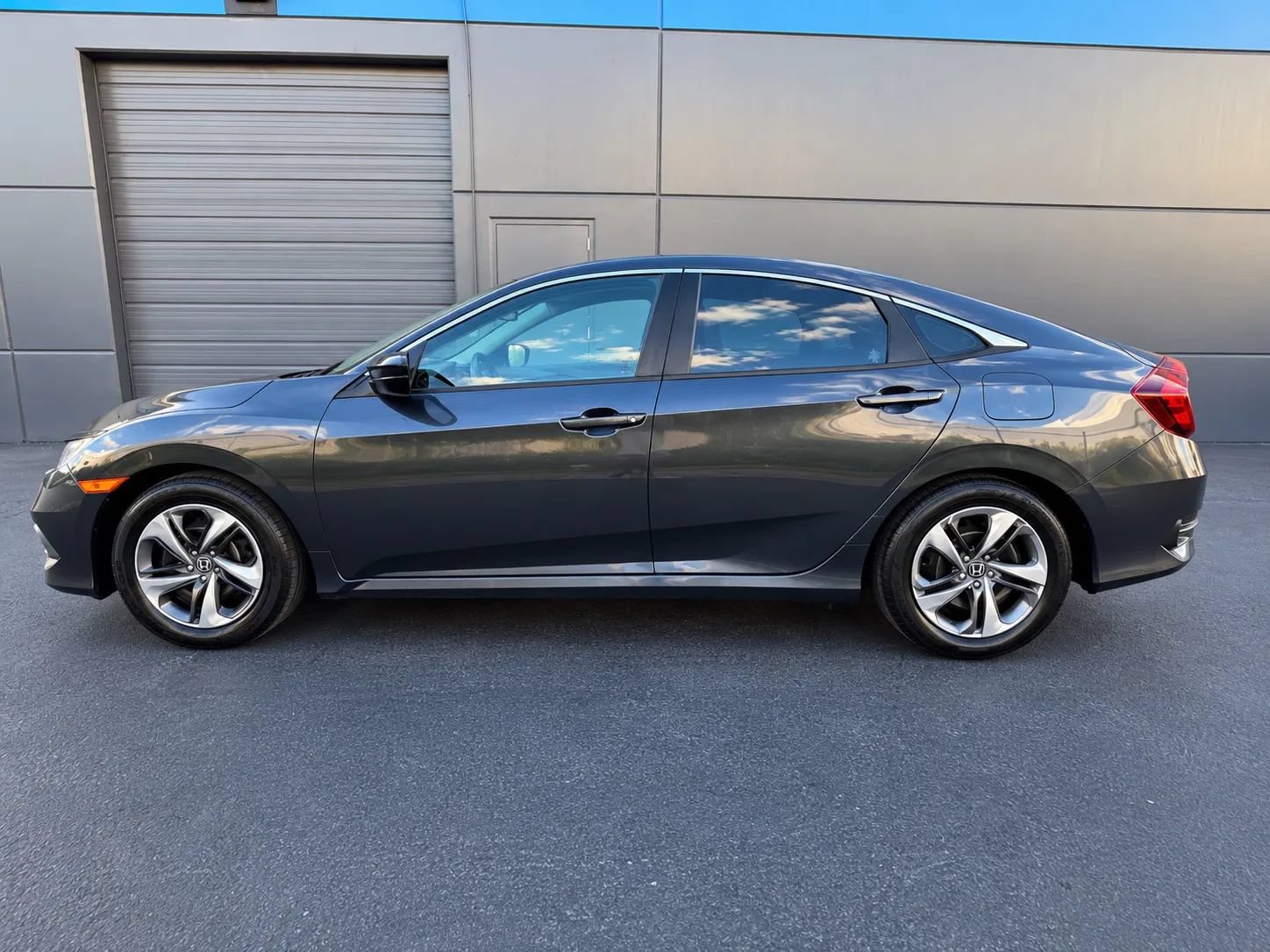 Used 2020 Honda Civic LX image 8