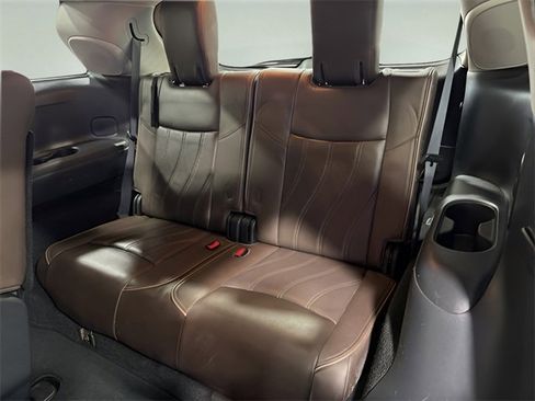 Used 2013 INFINITI JX35 FWD w/ Premium Pkg image 30