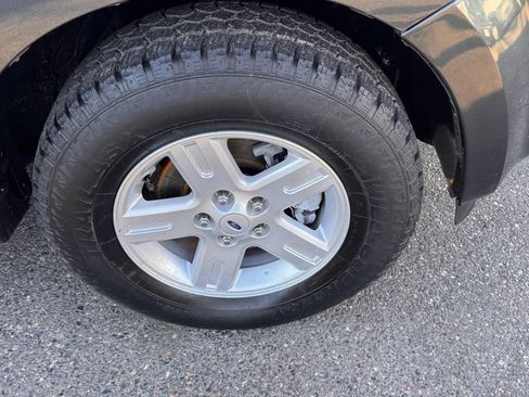 Used 2009 Ford Escape 2WD Hybrid image 13