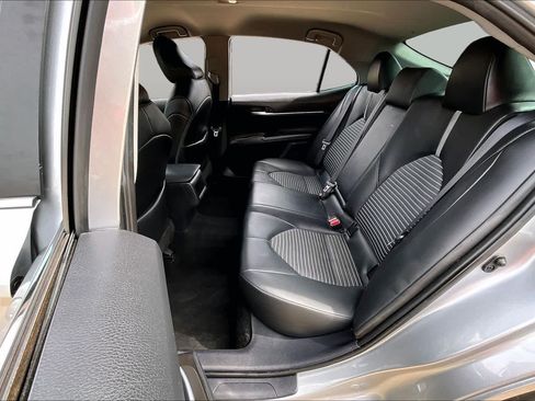 Used 2024 Toyota Camry SE FWD image 19