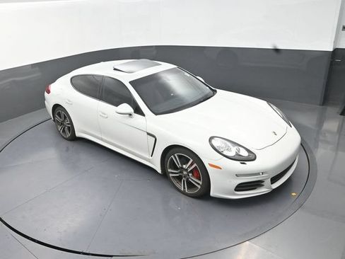 Used 2016 Porsche Panamera 4 AWD/4WD image 23