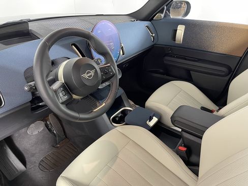 Used 2025 MINI Cooper Countryman S image 11