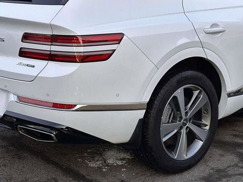 Used 2023 Genesis GV80 3.5T image 13