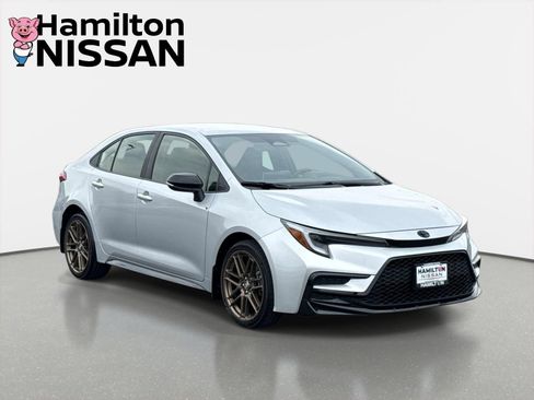 Used 2024 Toyota Corolla SE w/ Convenience Package FWD image 1