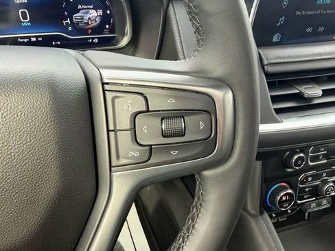 Used 2023 Chevrolet Tahoe Z71 w/ Luxury Package image 17