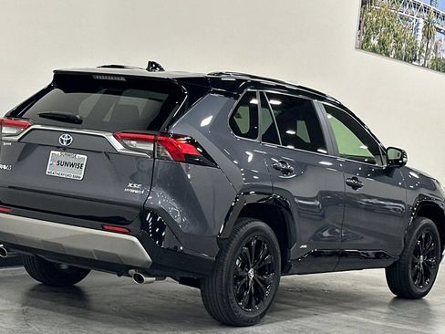 Used 2024 Toyota RAV4 XSE w/ Advanced Technology Package AWD/4WD image 4