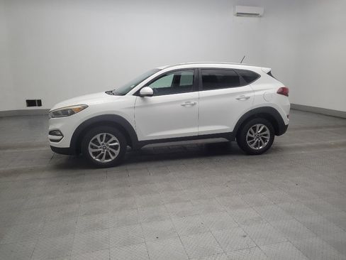 Used 2017 Hyundai Tucson SE w/ SE Popular Package 02 AWD/4WD image 2