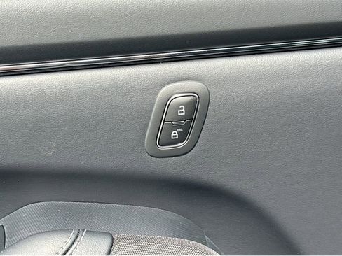 New 2026 Ford Mustang Mach-E Select RWD image 35