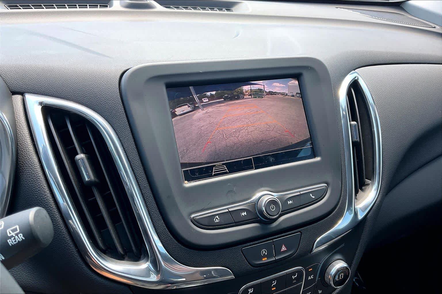 Used 2024 Chevrolet Equinox LT FWD image 26