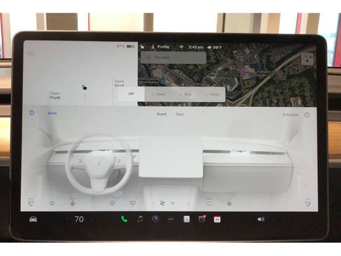 Used 2023 Tesla Model Y Long Range image 32