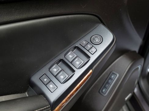 Used 2015 Chevrolet Tahoe LTZ image 17