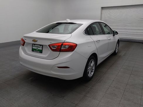 Used 2018 Chevrolet Cruze LT FWD image 9