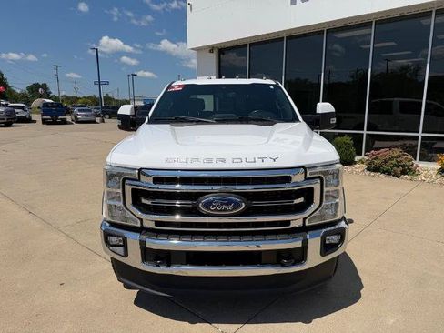 Certified 2022 Ford F250 Lariat w/ Lariat Value Package AWD/4WD image 2