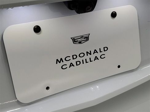 New 2026 Cadillac Vistiq Sport w/ LPO, Floor Liner Package image 34