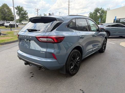 Used 2023 Ford Escape ST-Line Elite w/ Premium Technology Package AWD/4WD image 8