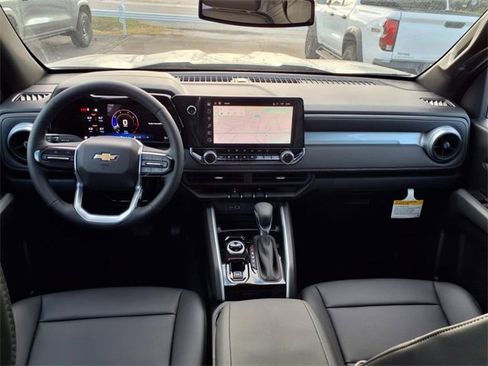 New 2025 Chevrolet Colorado LT w/ LT Convenience Package image 3
