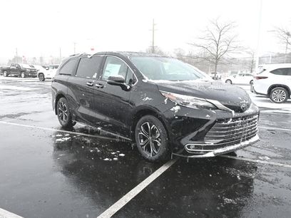 New 2026 Toyota Sienna Platinum