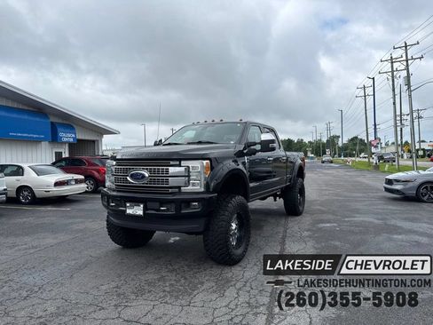 Used 2017 Ford F250 Platinum w/ Platinum Ultimate Package AWD/4WD image 1