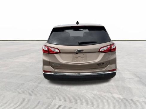 Used 2018 Chevrolet Equinox LT FWD image 4