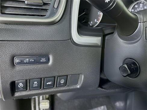 Certified 2023 Nissan Murano Platinum w/ Cargo Package image 23