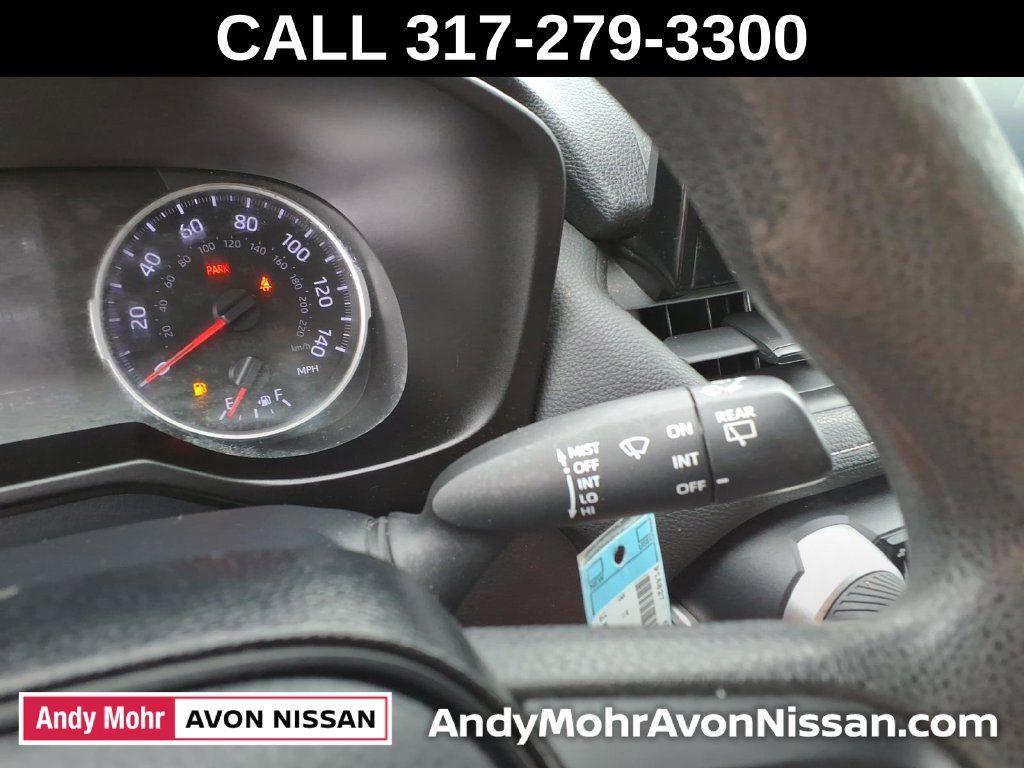Used 2019 Toyota RAV4 LE AWD/4WD image 24