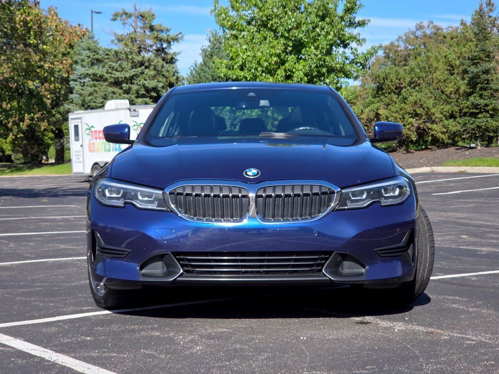 Used 2020 BMW 330i xDrive Sedan w/ Convenience Package AWD/4WD image 26