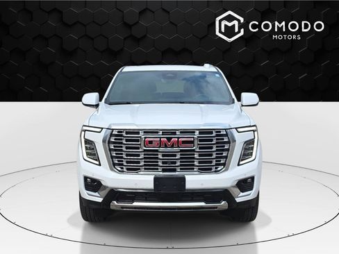 Used 2025 GMC Yukon Denali w/ Denali Reserve Package AWD/4WD image 8