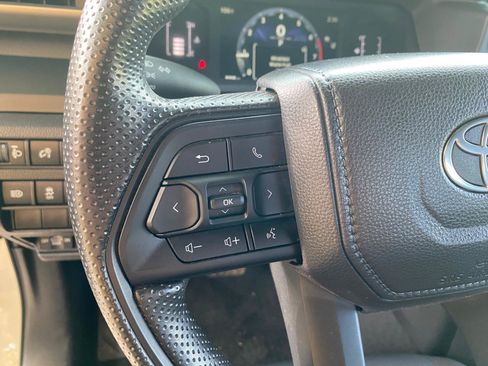 Used 2026 Toyota Tacoma SR RWD image 43