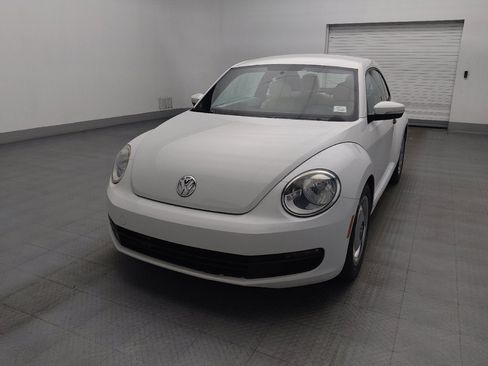 Used 2015 Volkswagen Beetle 1.8T Classic FWD image 15