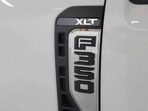 Used 2023 Ford F350 XLT w/ 360-Degree Camera Package image 10