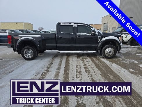 Used 2020 Ford F450 Lariat w/ Lariat Ultimate Package image 1