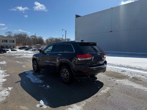 Used 2018 Jeep Grand Cherokee Limited image 5