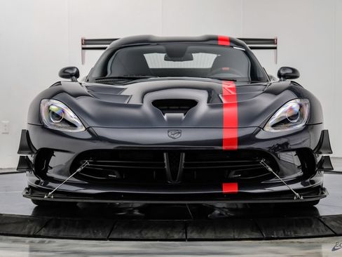 Used 2017 Dodge Viper ACR w/ Extreme Aero Package RWD image 37