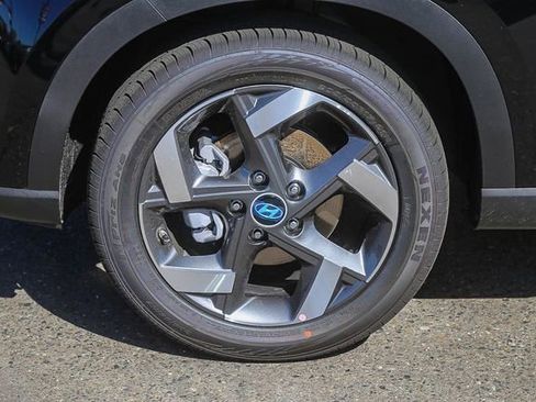 New 2026 Hyundai Venue SEL image 11