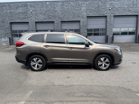 Used 2022 Subaru Ascent Premium w/ Convenience Package AWD/4WD image 20
