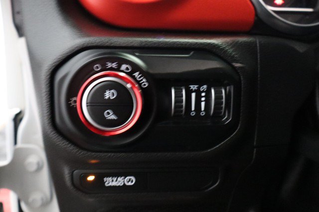 Used 2021 Jeep Gladiator Rubicon AWD/4WD image 31