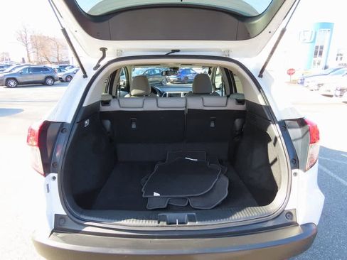 Certified 2020 Honda HR-V EX-L image 11