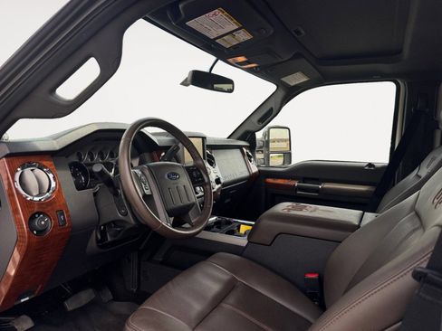Used 2016 Ford F250 King Ranch AWD/4WD image 9