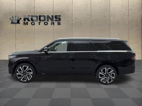 New 2026 Lincoln Navigator L Black Label AWD/4WD image 4
