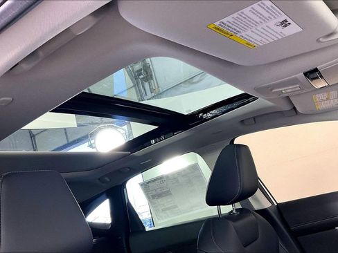 New 2026 Nissan Murano SL image 22