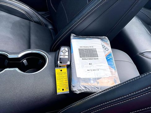 Used 2024 Ford Mustang GT Premium image 11