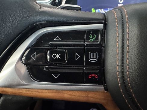 Used 2024 Jeep Grand Cherokee Summit image 21