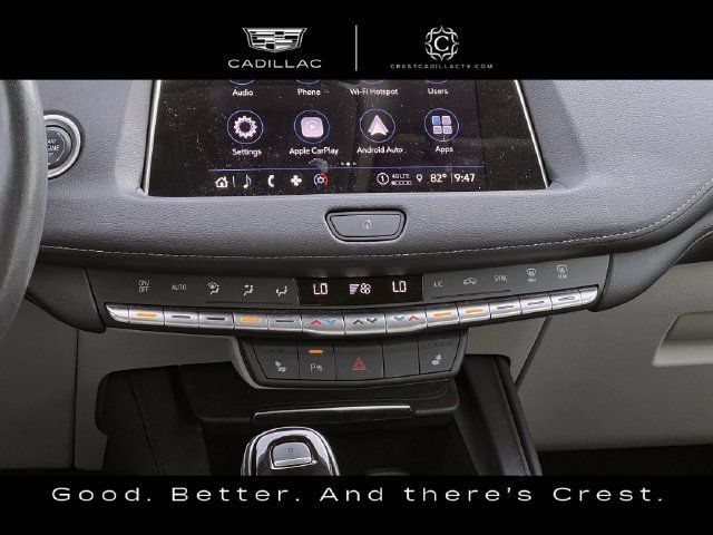 Used 2023 Cadillac XT4 Luxury w/ Cold Weather Package FWD image 18