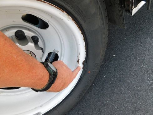 Used 2012 Chevrolet Express 4500 w/ Shuttle Bus Package image 13