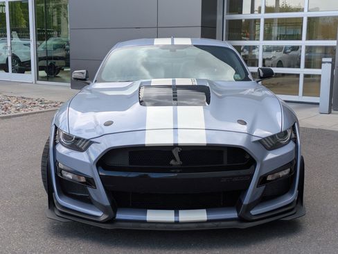 Used 2022 Ford Mustang Shelby GT500 image 2