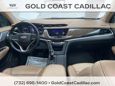 Used 2022 Cadillac XT6 Premium Luxury w/ Platinum Package image 10