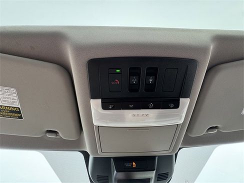 Used 2022 Nissan Rogue Platinum w/ Head-Up Display Package image 30