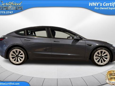 Used 2023 Tesla Model 3 Long Range AWD/4WD image 4